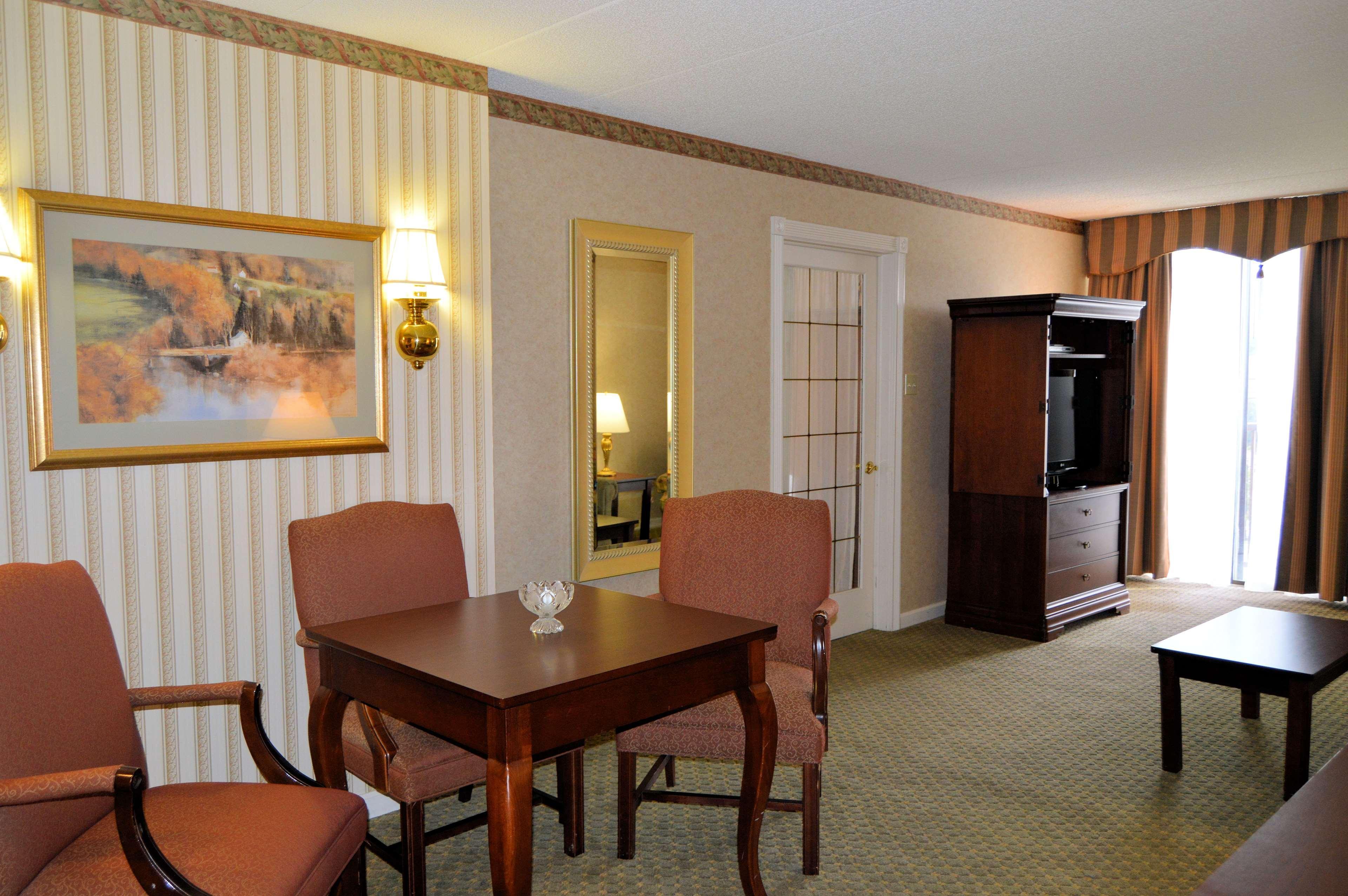 Best Western Plus Wilkes Barre Center City Extérieur photo
